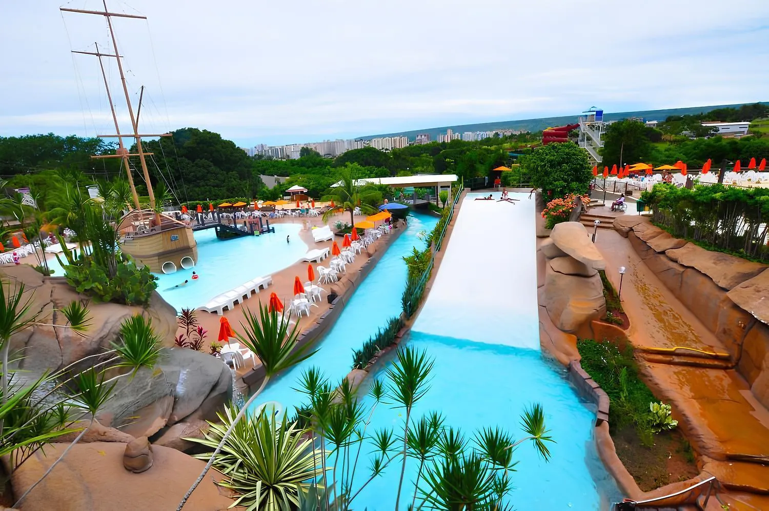 Apartment Spazio Diroma Com Acesso Ao Parque Caldas Novas