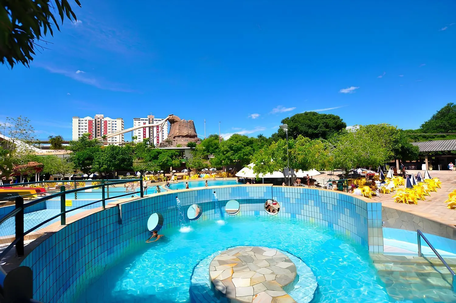 Spazio Diroma Com Acesso Ao Parque Caldas Novas Apartment